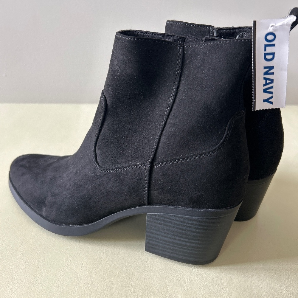 Black boots